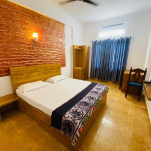 RES22- Budget-Friendly Rooms — Meenangadi Town