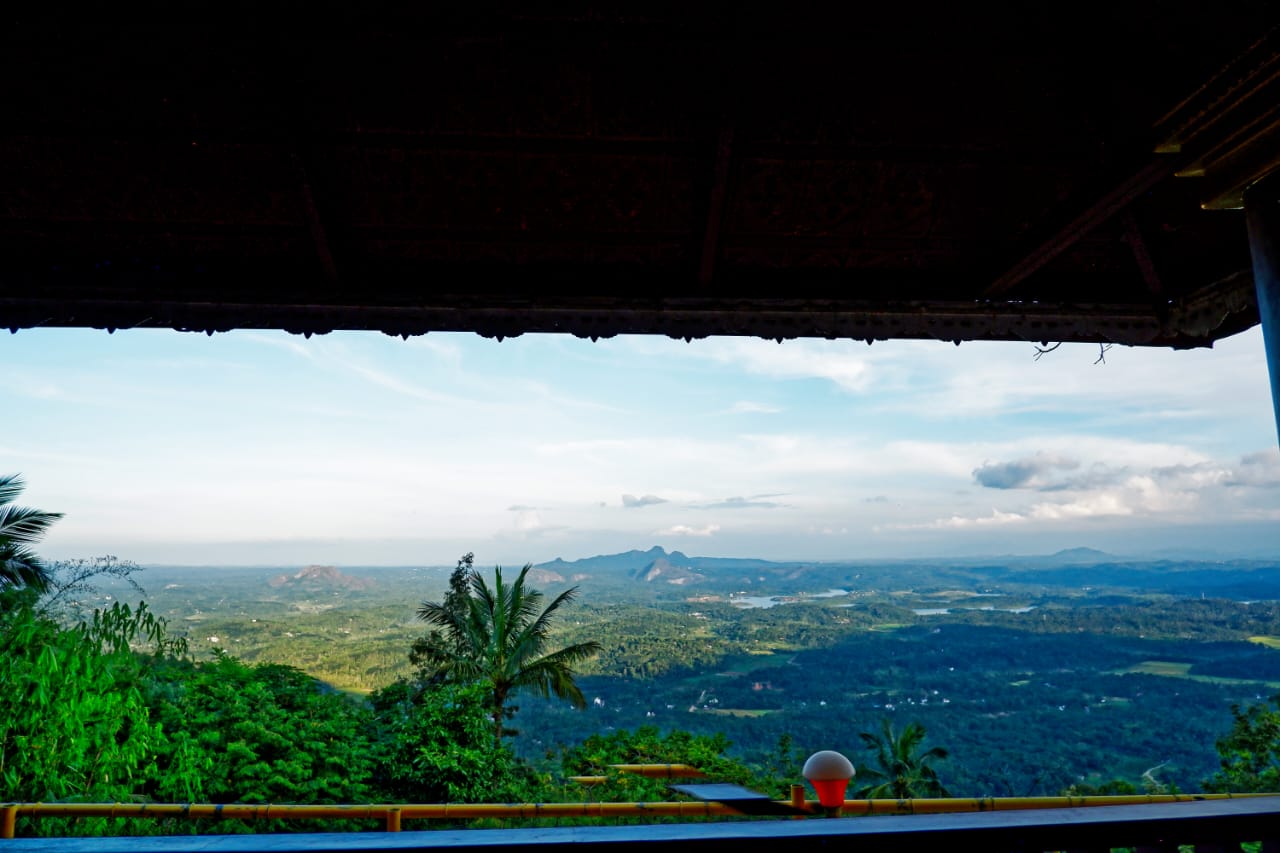 RES23 - Hilltop Cottages with Sunrise Viewpoint — Muttil, Near Kalpetta - Image 5