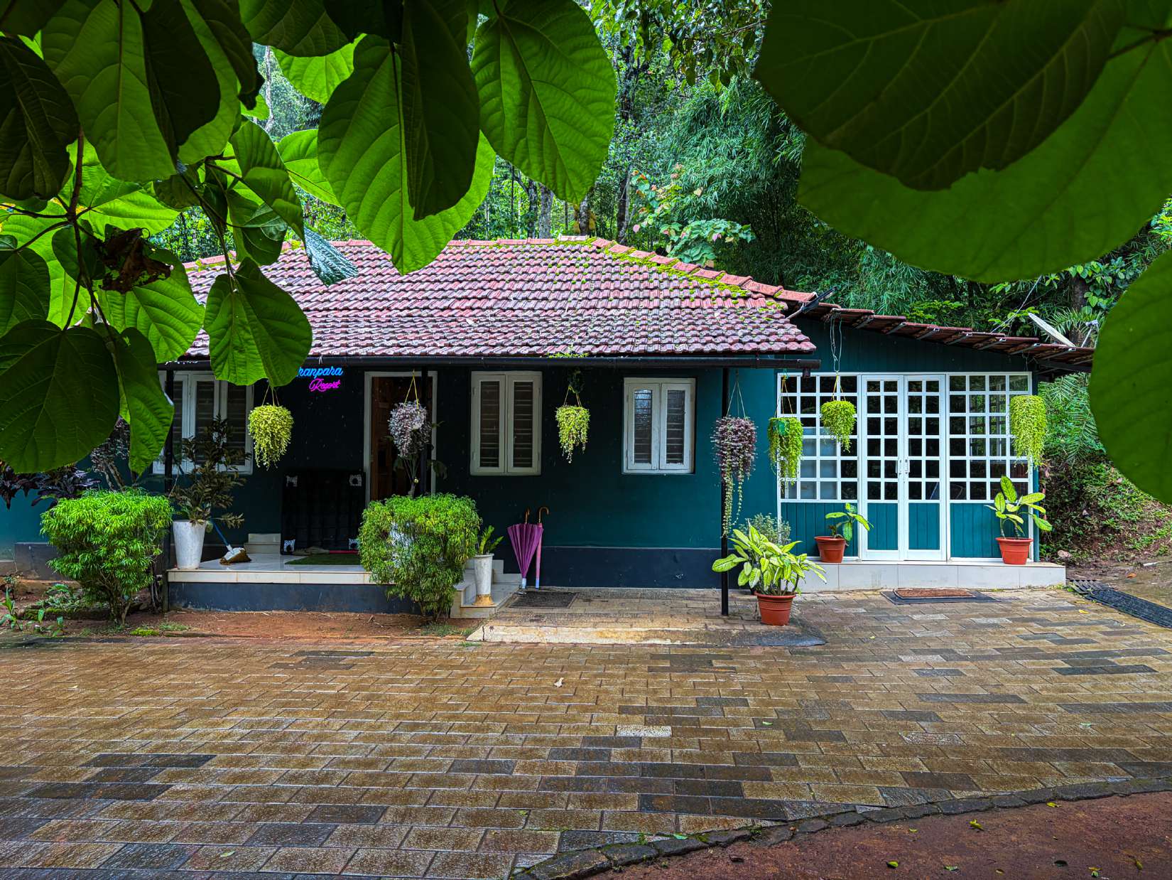 RES21 - Riverside Hill Retreat — Meppadi, Wayanad - Image 11